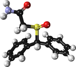 Armodafinil ball-and-stick xtal 2013.png