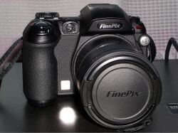 Fujifilm FinePix S5500.jpg