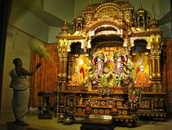 Gaura Nitai shrine at ISKCON temple, Delhi.jpg