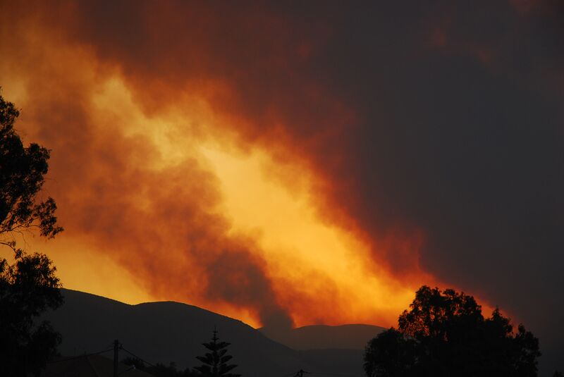 File:Greece Forest Fire July 25 2007.jpg