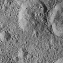 PIA20383-Ceres-DwarfPlanet-Dawn-4thMapOrbit-LAMO-image29-20160103.jpg