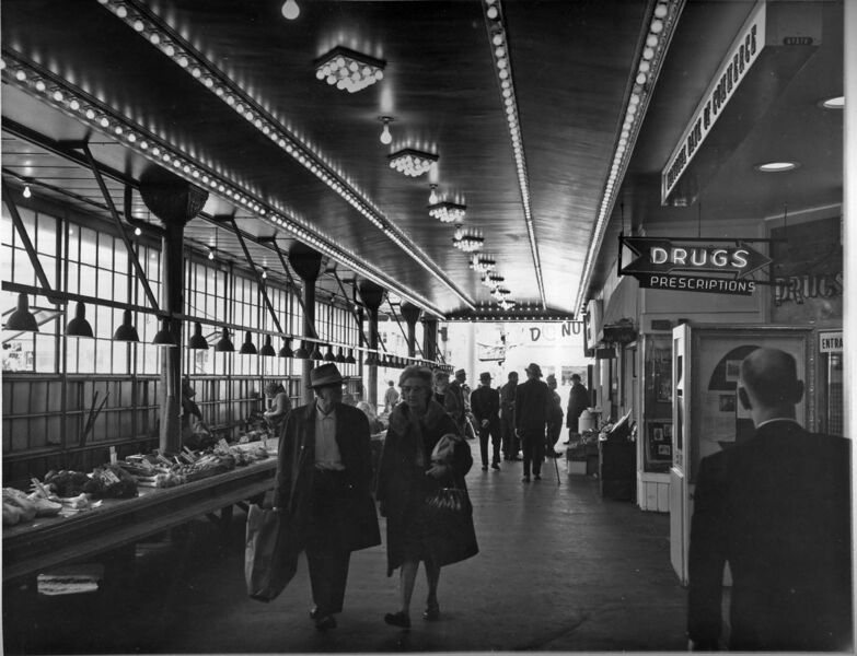 File:Pike Place Market, Economy Market arcade, 1968.jpg