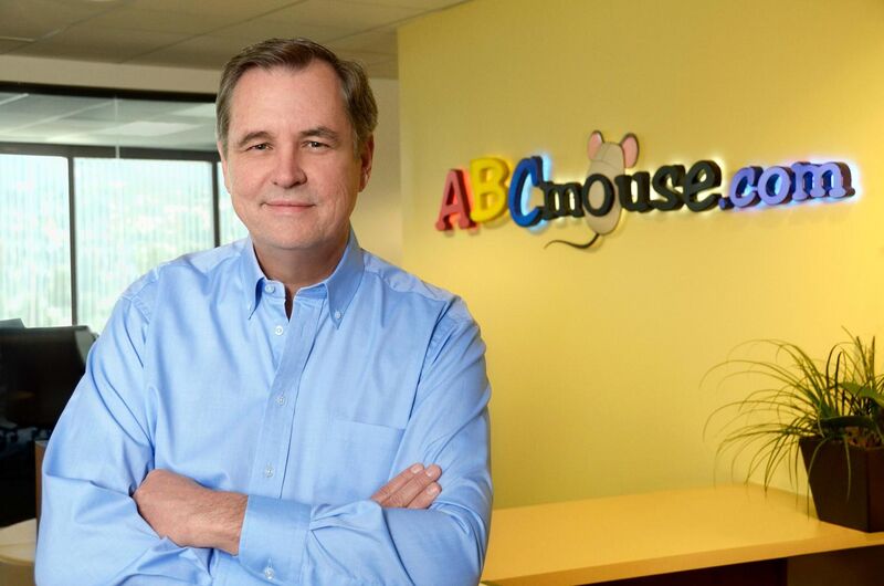 File:Doug Dohring at Age of Learning with ABCmouse sign.jpg