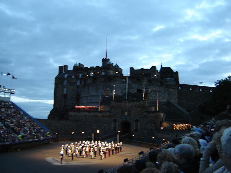 File:Edinburgh castle tattoo.jpg