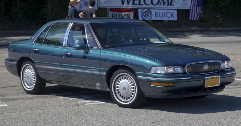 File:1998 Buick LeSabre Limited, Emerald Green, front right.jpg