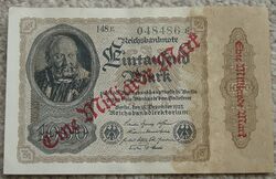1000 Mark German banknote, over-stamped in red with "Eine Milliarde Mark" (109 mark)