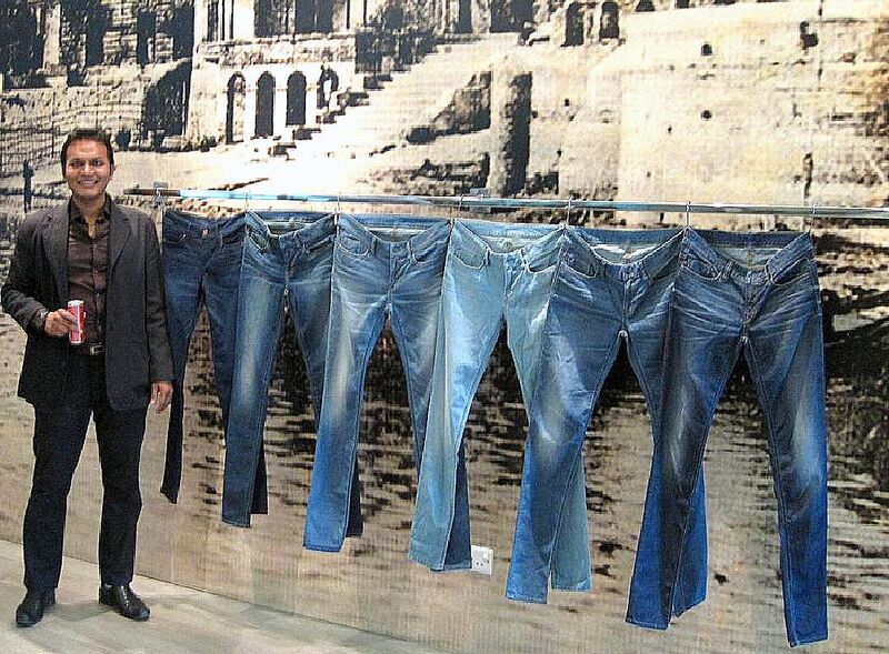 File:Denim Jeans Pant Display.JPG