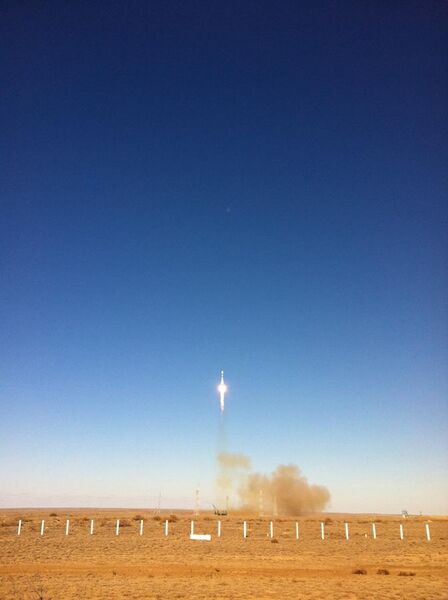 File:Progress M-13M rocket launches from Gagarin's Start.jpg