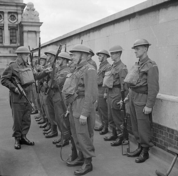 File:The Home Guard 1939-45 H14697.jpg