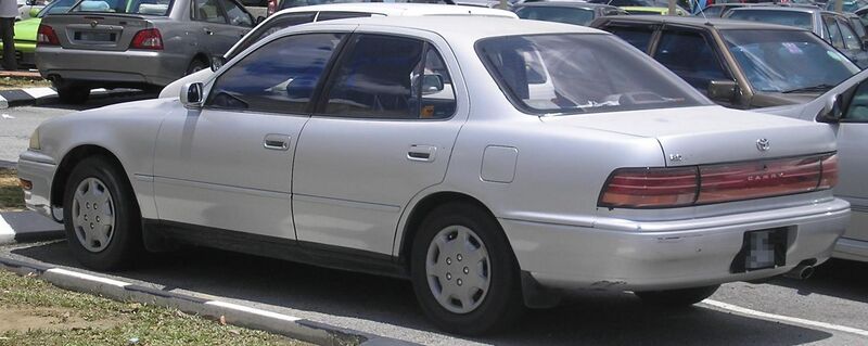 File:Toyota Camry (third generation, V30) (rear), Serdang.jpg