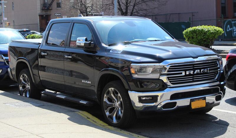 File:2019 Ram 1500 Laramie 5.7L front 4.13.19.jpg