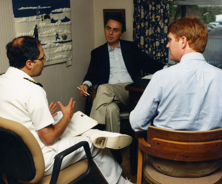 File:Carl Sagan with two CDC employees.png
