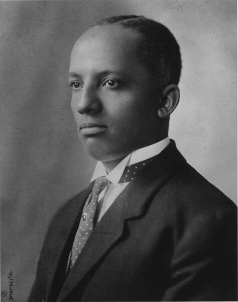 File:Dr. Carter G. Woodson (1875-1950), Carter G. Woodson Home National Historic Site, 1915. (18f7565bf62142c0ad7fff83701ca5f6).jpg
