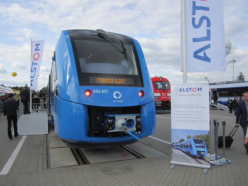 File:InnoTrans 2016 – Alstom iLint with Fuel Cell Batteries (29782914176).jpg