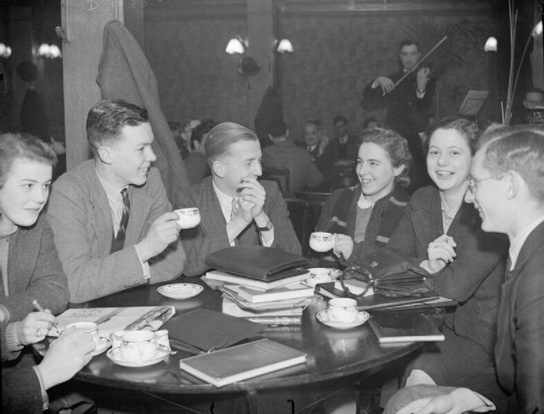 File:King's College London Students Evacuated To Bristol, England, 1940 D432.jpg