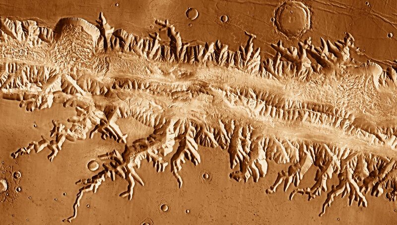 File:Mars; Ius Chasma.jpg