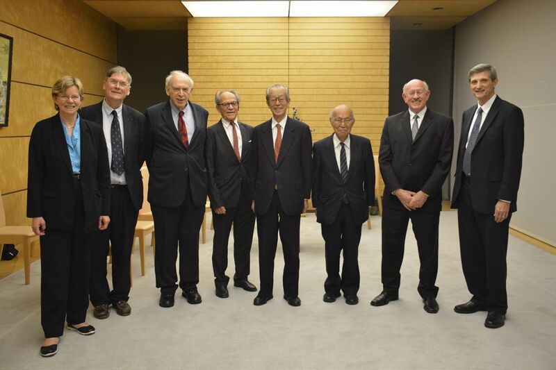 File:OIST BOG Members After Meeting Prime Minister Shinzo Abe 4 October 2013 20131004.jpg