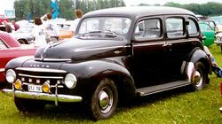 Volvo PV 832 1950.jpg