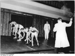 Bundesarchiv Bild 183-79908-0001, Müller.jpg