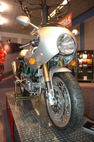 Ducati PaulSmart1000LE.jpg