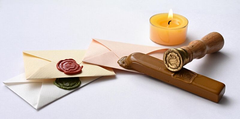 File:Sealing wax on letters.jpg