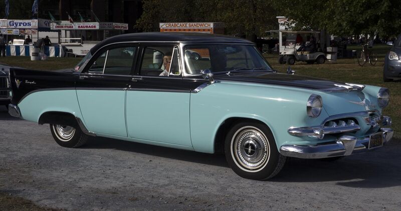 File:1956 Dodge Royal D63-2 V8 four-door sedan, front left (Hershey 2019).jpg