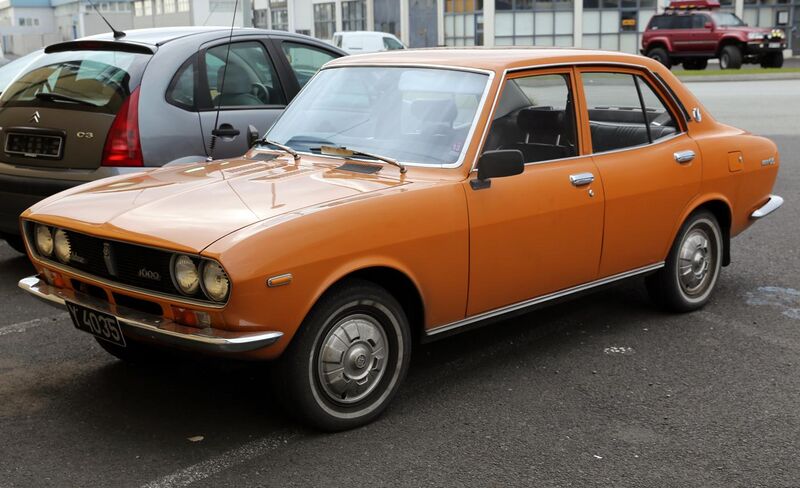 File:1973 Mazda 616 front left Iceland.jpg