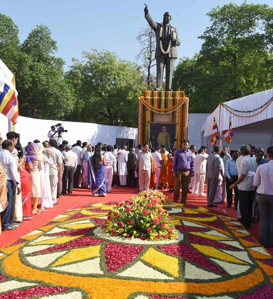 File:The Citizens paid tributes to Babasaheb Dr. B.R. Ambedkar on the occasion of his 125th birth anniversary, at Parliament House, in New Delhi on April 14, 2016 (1).jpg