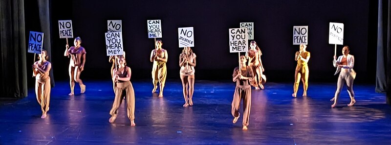 File:"The Other America" performance at Pomona College (cropped).jpg