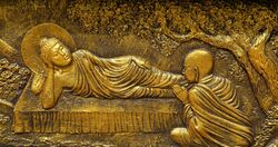 040 Ananda worships Buddha (25595318747).jpg