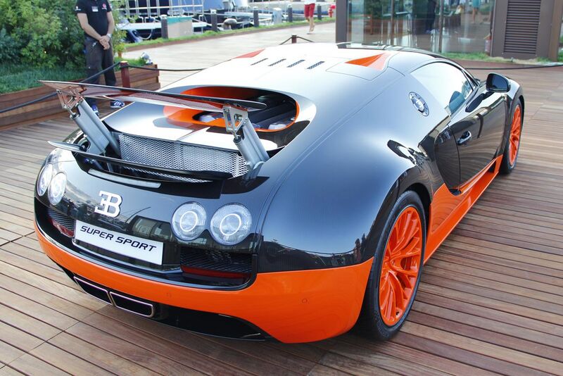 File:Bugatti MG 3955 (cropped).JPG