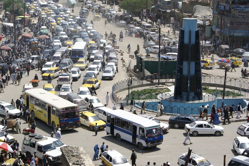 File:Kabul traffic - panoramio.jpg