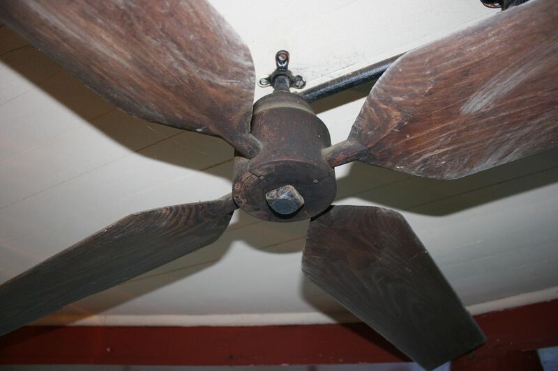 File:Perry's Camp ceiling fan.JPG