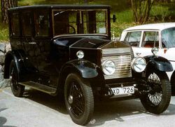 Rolls-Royce 20 HP Landaulette 1925.jpg