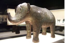 01 Elephant bronze wine vessel.jpg