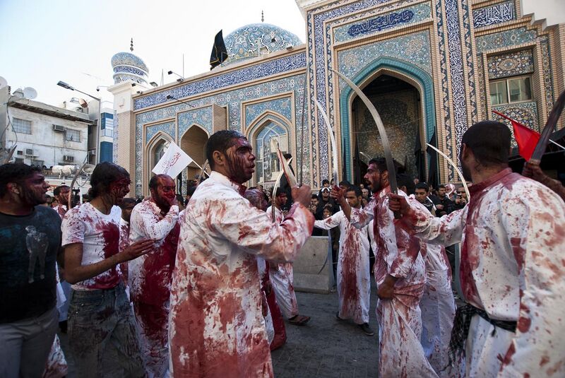 File:A day of mourning, annual celebration of Muharram in Bahrain.jpg