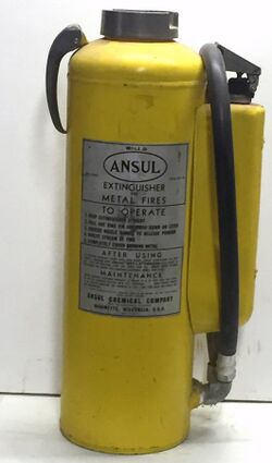 Met-L-X fire extinguisher, 1950s.jpg