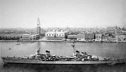 Italian cruiser Montecuccoli.jpg