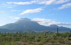 Volcán Las Tres Vírgenes.jpg