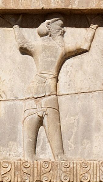 File:Xerxes I tomb Bactrian soldier circa 470 BCE.jpg