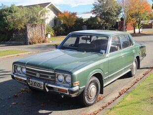 1978 Toyota Crown 2600 Saloon (7862592240).jpg