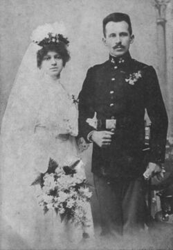 Emilia and Karol Wojtyla wedding portrait.jpg