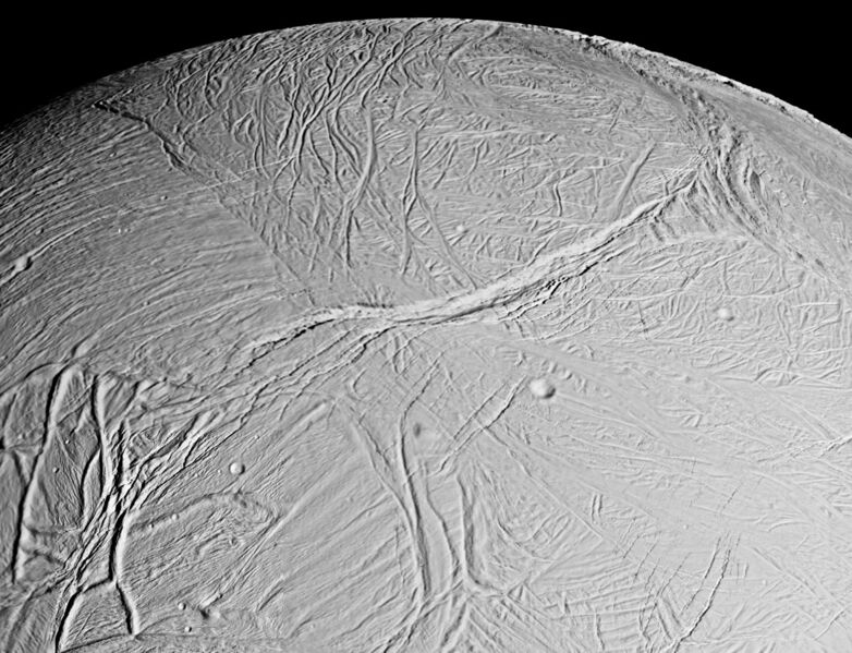 File:Enceladus PIA06191.jpg