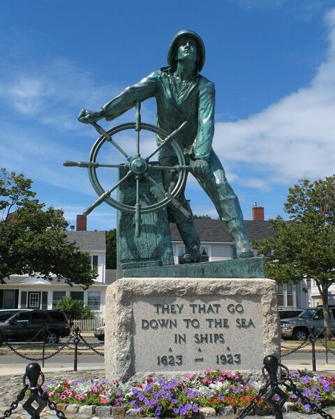 File:Gloucester MA - Fisherman's Memorial.jpg