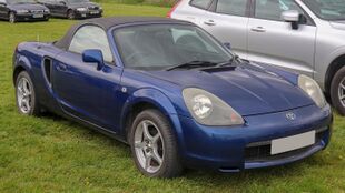 2002 Toyota MR2 1.8 Front.jpg