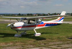 AirLony Skylane 912 AN1628996.jpg