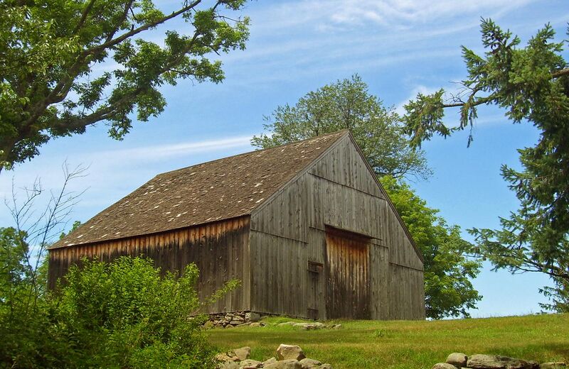 File:Bull Stone House New World Dutch barn, Hamptonburgh, NY.jpg