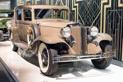 Chrysler Imperial CG front-right 2016 Shanghai Auto Museum.jpg