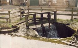 Cromford mill sluice1.jpg