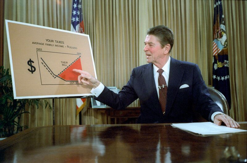 File:President Ronald Reagan addresses the nation from the Oval Office on tax reduction legislation.jpg